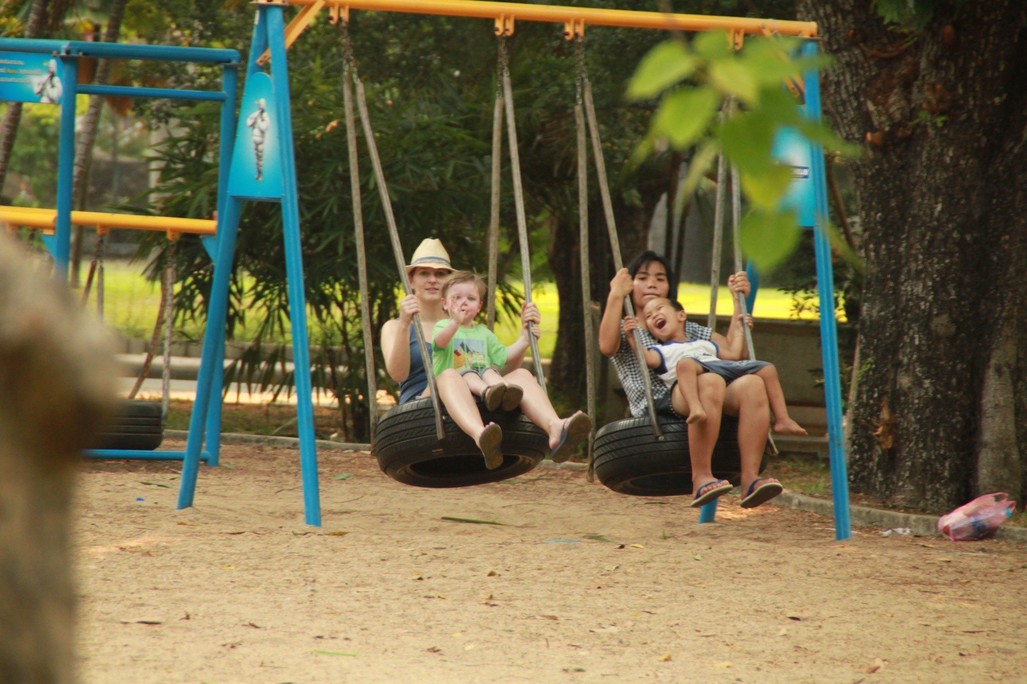 Bangkok, Lumpini Park playground