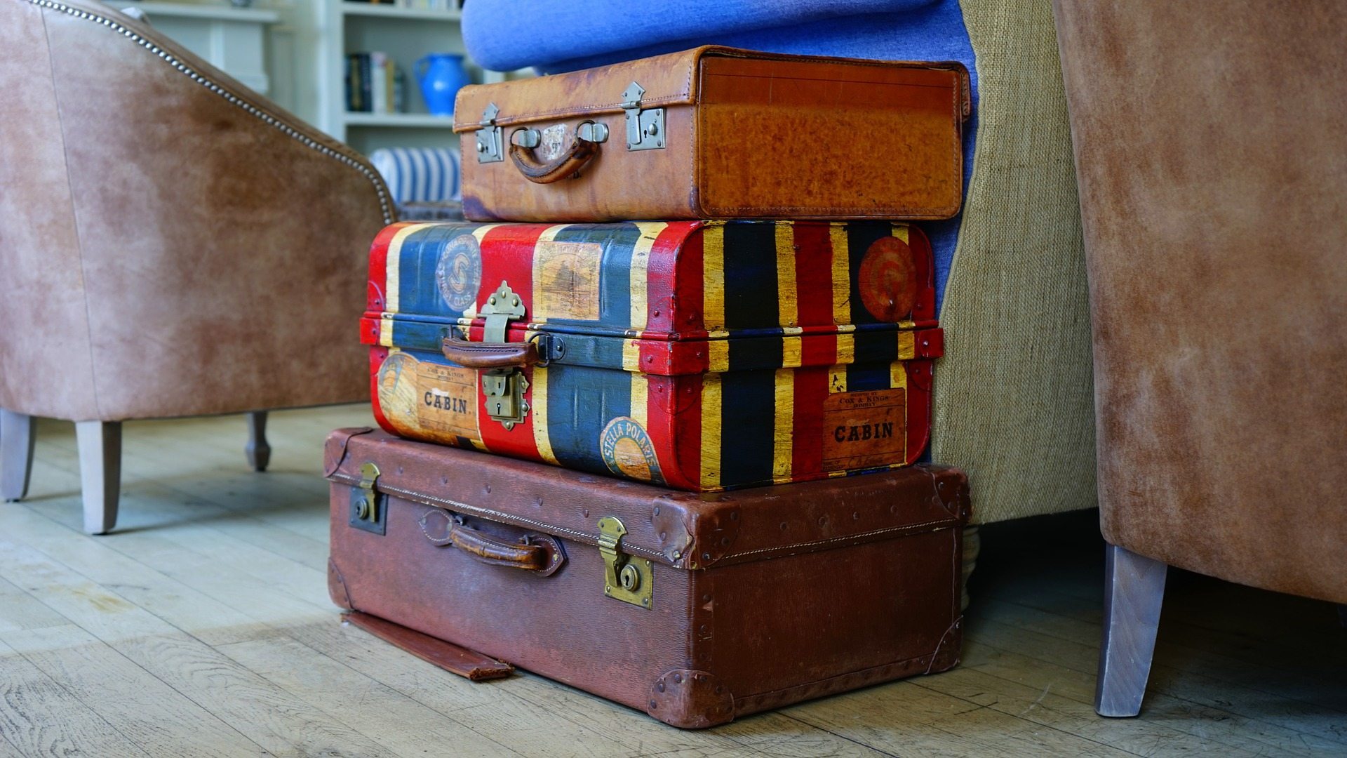 KIds Love travel: packing for holidays