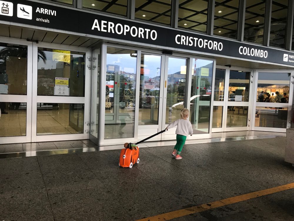 Kids Love Travel: travelling solo with a toddler