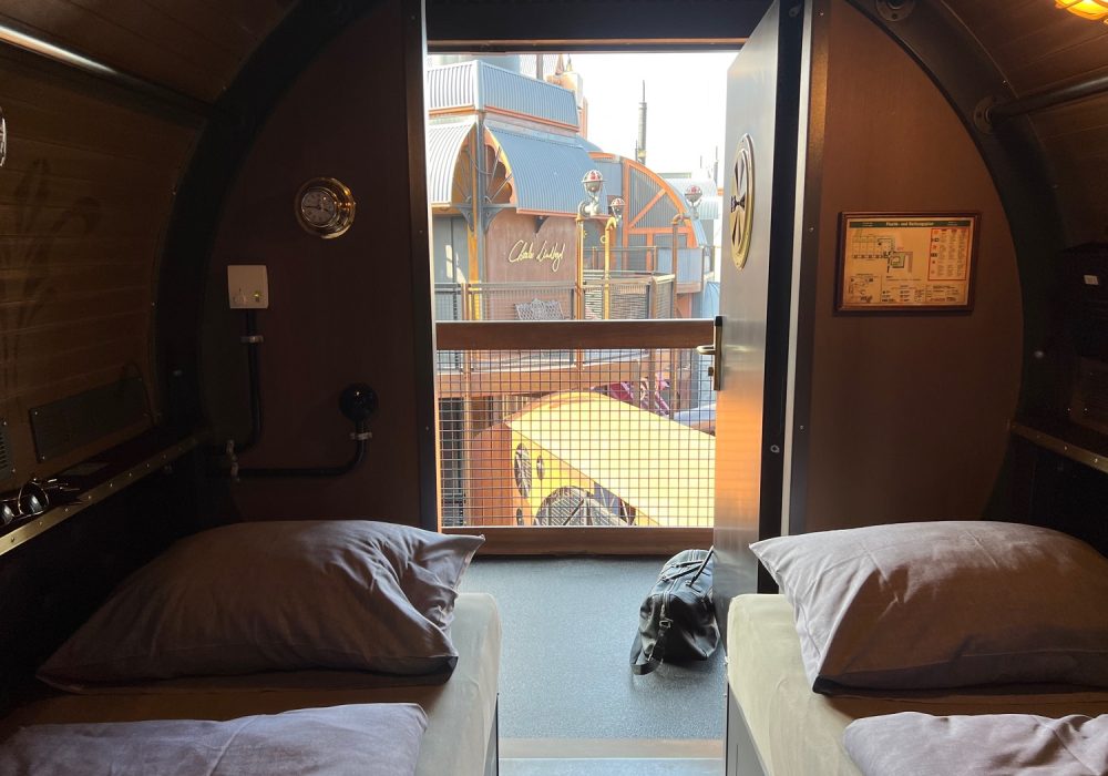 Kids Love Travel: cabin hotel Charles Lindbergh