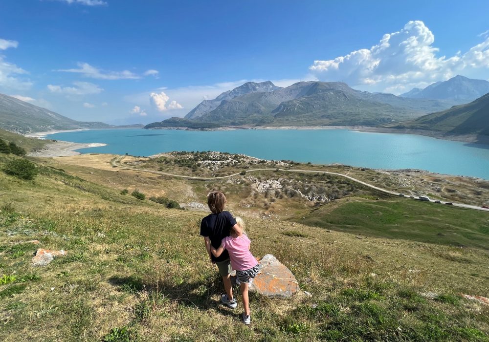 Kids Love Travel: Lake du Mont Cenis