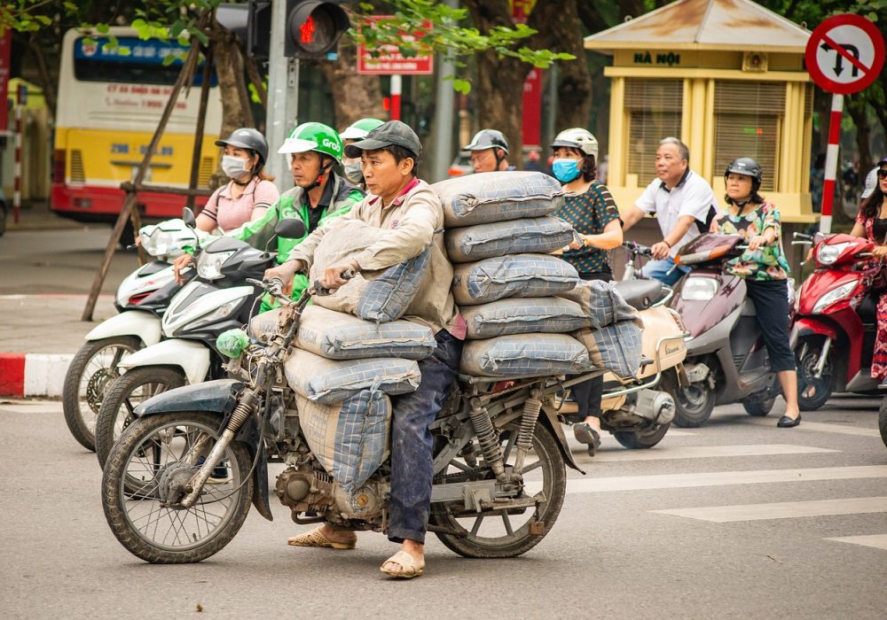 Kids Love Travel: scooterhelm